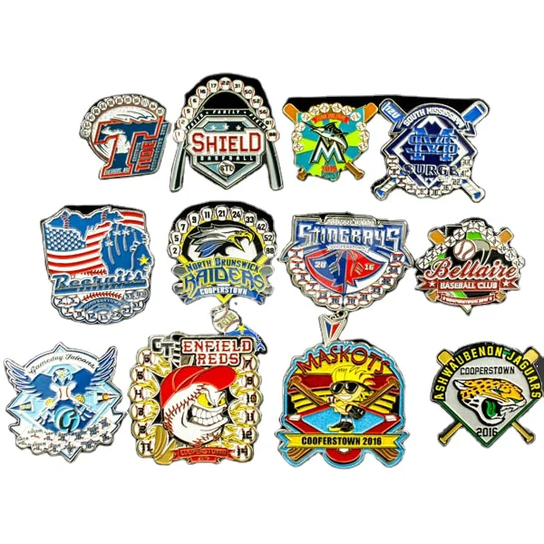 2019 Manufacturers China Hard Enamel Lapel Pin Custom Christmas lapel pins Customized design cheap enamel lapel pin