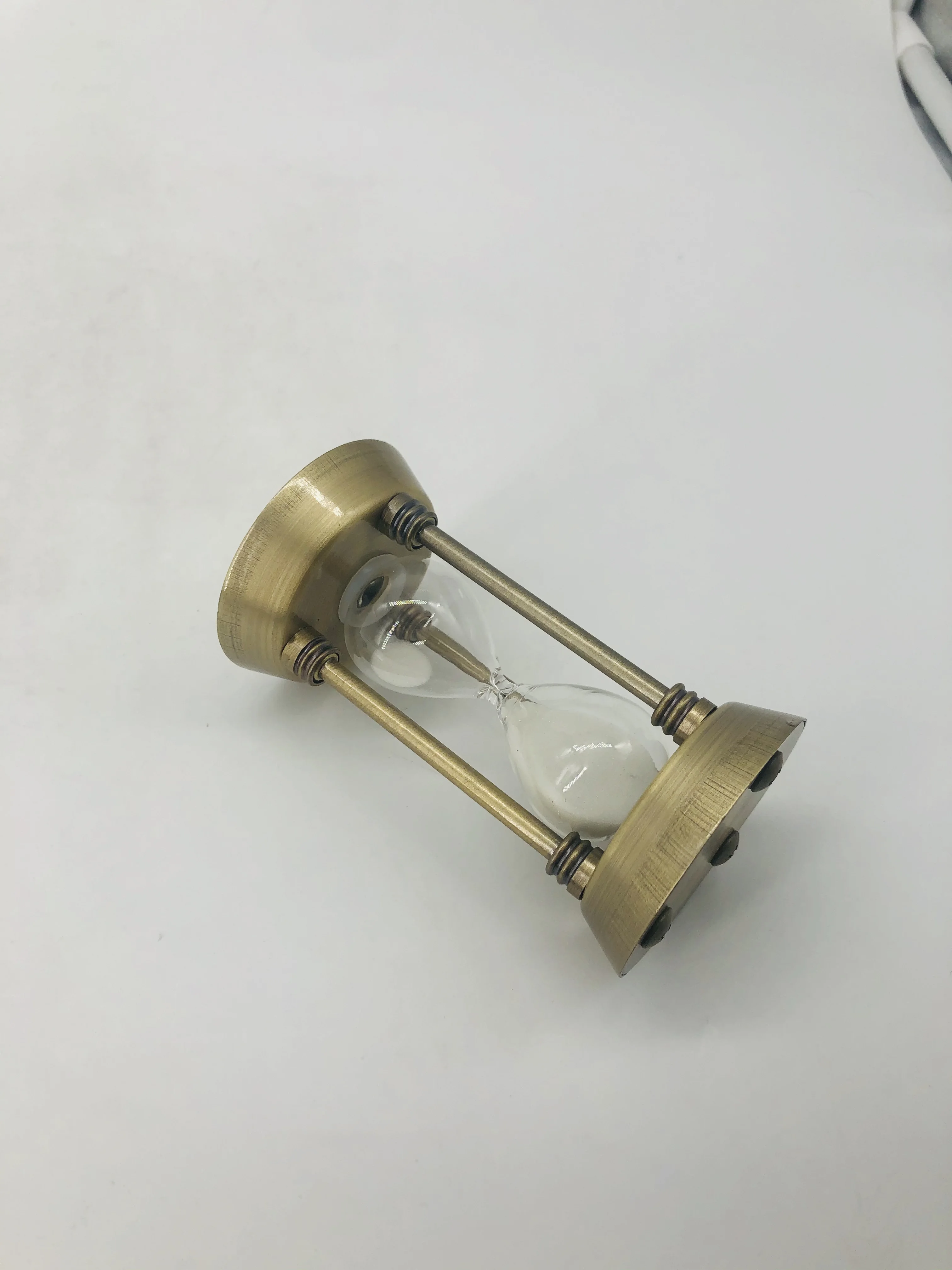 Factory Direct Sell Mini Hourglass 1 3 5 10 15 Min Customized Hourglass Metal