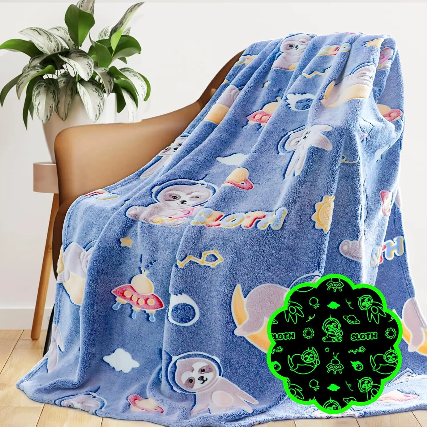 Factory plush luminous warm flannel magical toddler blanket for winter king size christmas glow in the dark throw blanket adult