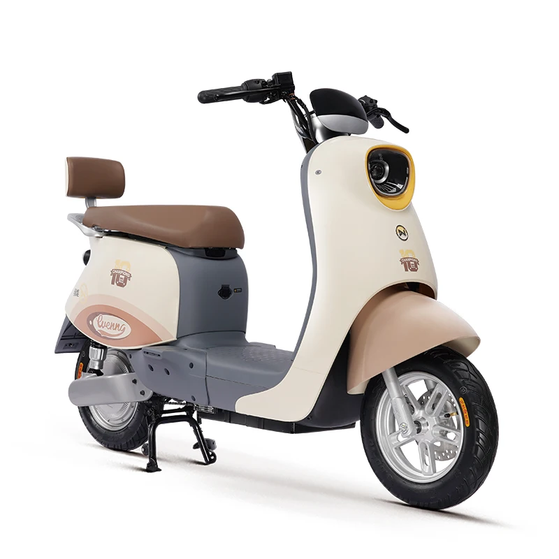 Lvneng New Style Motorcycle Yunxiao Fashion Design Electric Scooter Moped