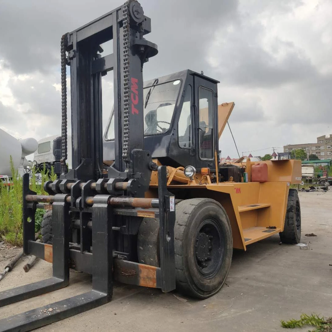 Japanese second hand TCM FD200 20ton 20tons 20 ton 200 forklift truck in good condition