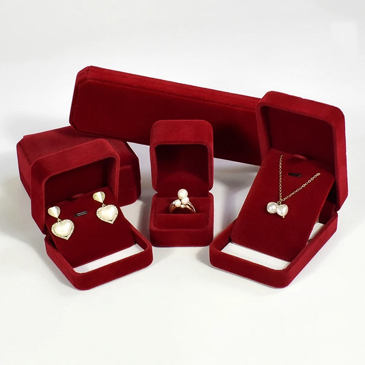 Factory Wholesale Rounded Flannel Wedding Ring Boxes Custom Logo Bracelet Pendant Red Jewelry Velvet Packaging Earrings Box