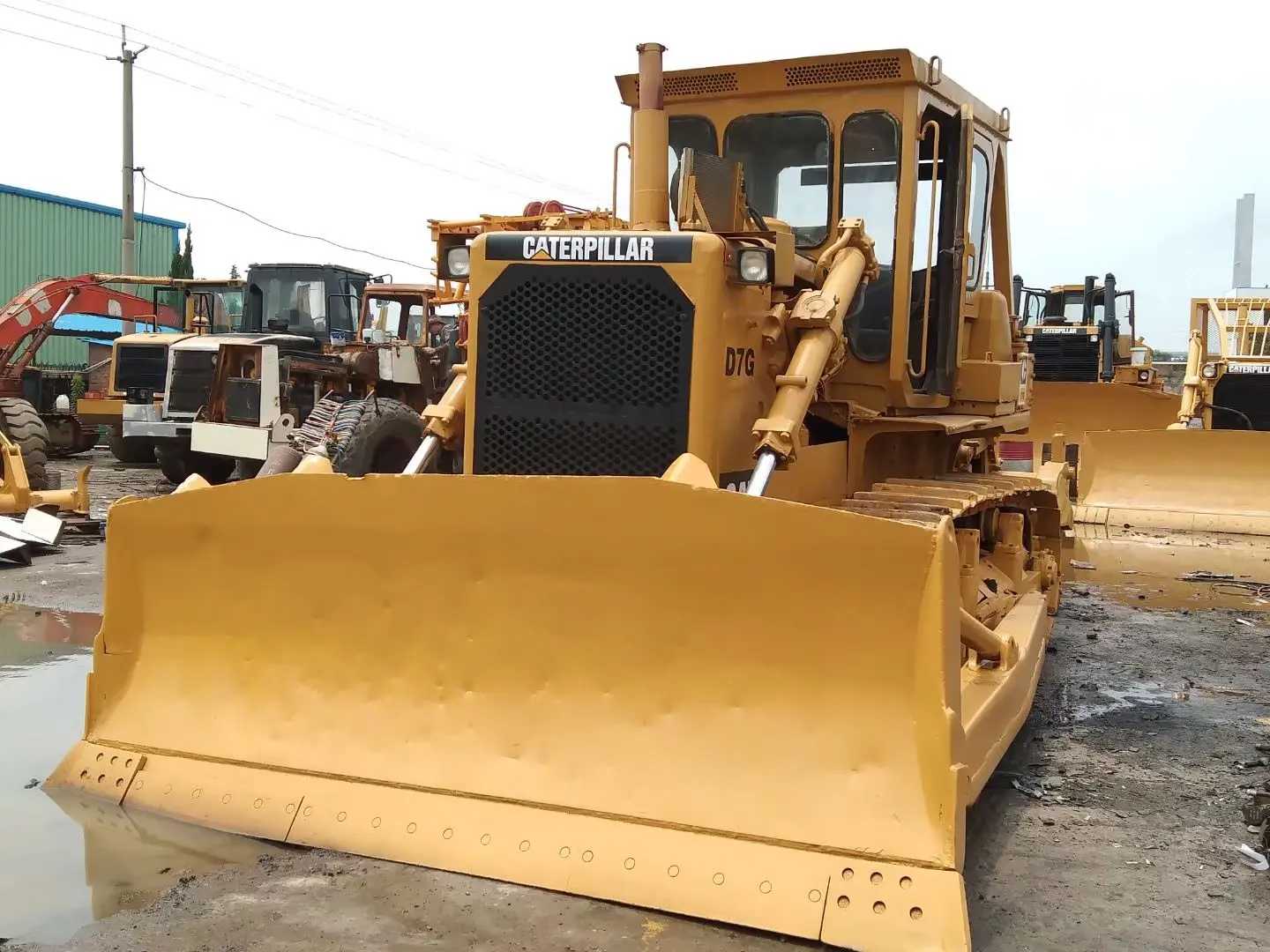 Original  Japan Used Crawler  Bulldozer For Sale/ Second Hand  Bulldozer CAT D7G In Good Condition