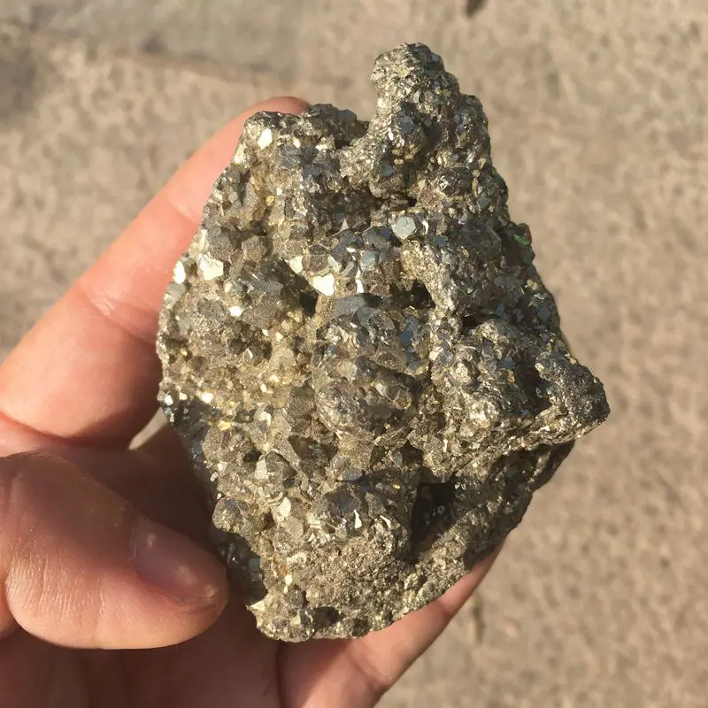 Wholesale cheap natural copper pyrites tumbled stone mineral specimen for decoration