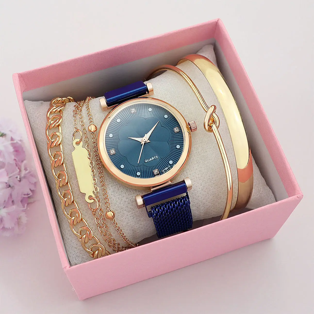 2023 New Women ladies Fashion Luxury Quartz Magnet Buckle Watch Bracelet 5 Set Wristwatch with Gift Boxes