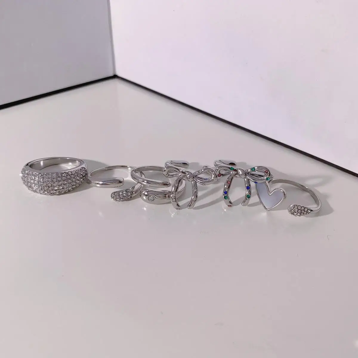 SSeeSY  Wholesale 18K Gold Stainless Steel Tarnish Free Jewelry Fashion Jewelry Shell Heart Open gold rings for women