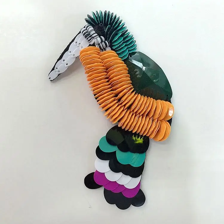 Factory direct DIY bird embroidered chapter handmade beads beaded collar flower handmadehook brooch