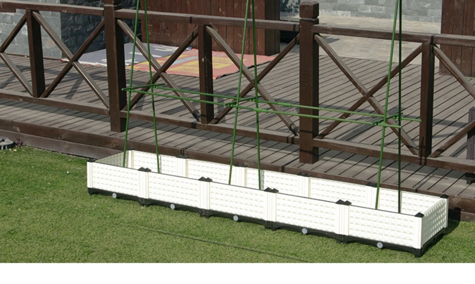 Green Plastic Plant Stakes Garden Support Fiberglass Rods for Plants and Trees