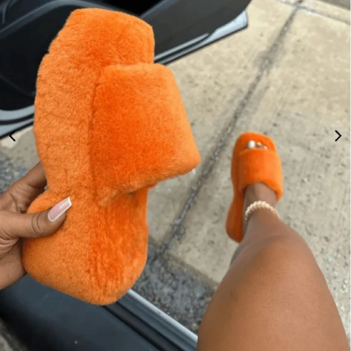 Женские Шлепанцы из искусственного меха