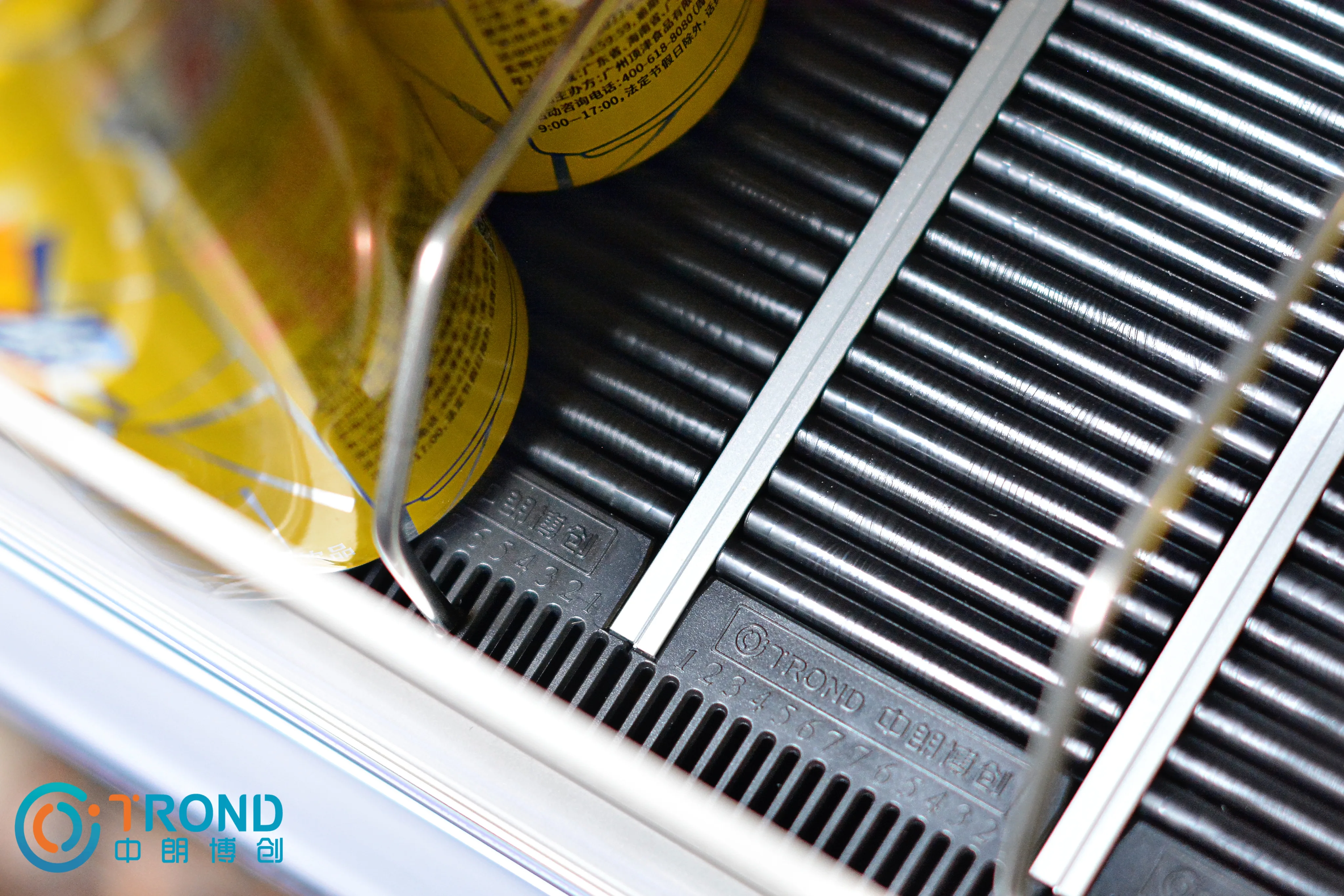 Walk in cooler display racks frp fiberglass roving shelf roller track roller shelves pusher beverage glide system