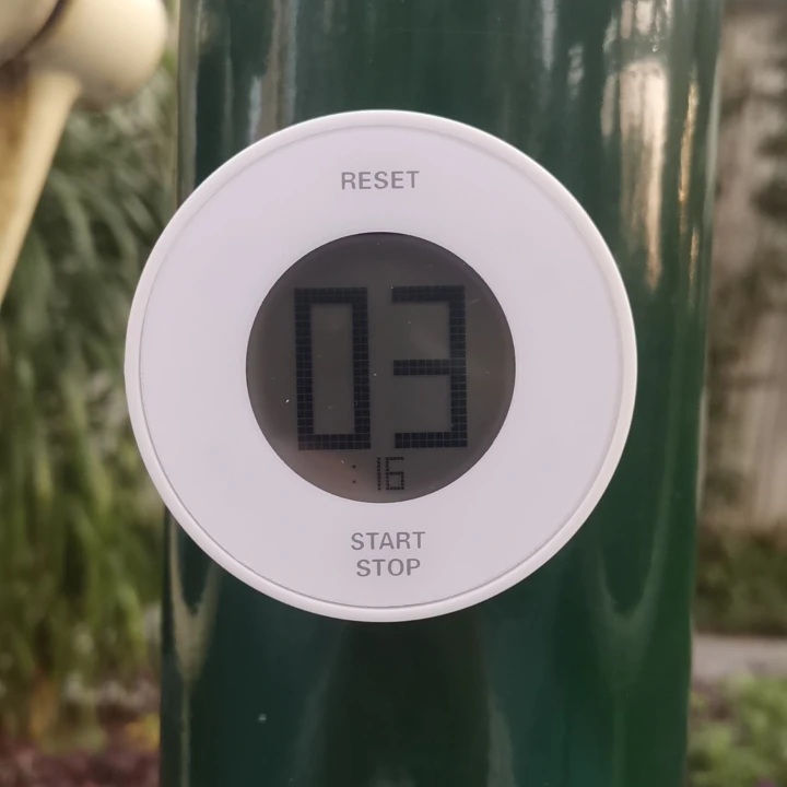 Special rotating dial white magnetic countdown timer kitchen round digital timer