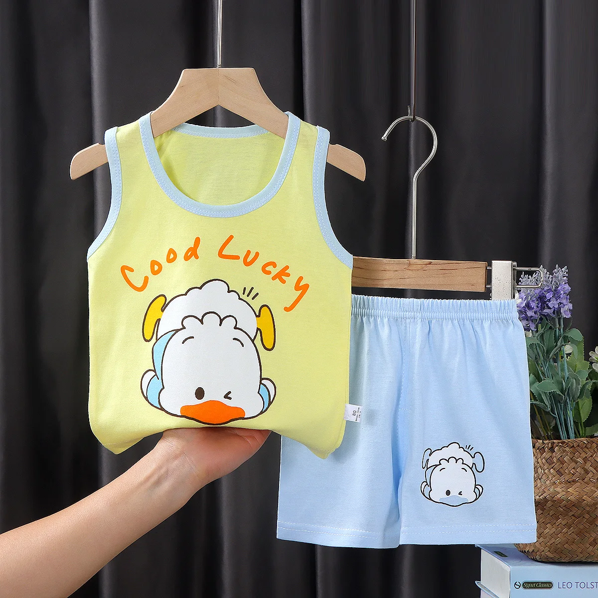 Wholesales 100% cotton kids boy clothes two piece sets sleeveless vest shorts summer children clothing girls sets