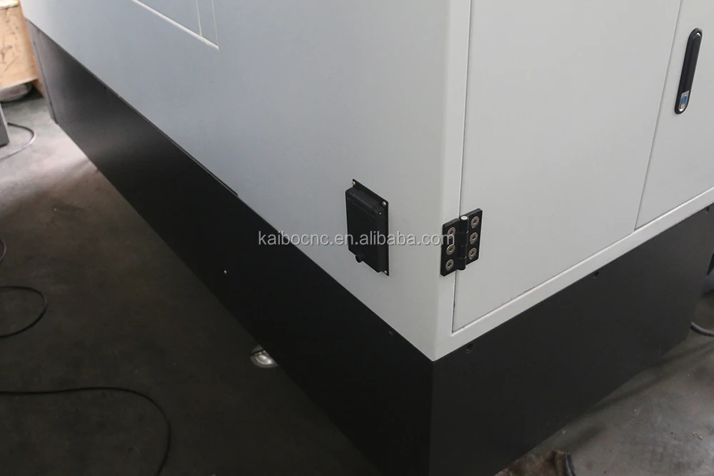 China professional manufacturer High Precision cnc milling machine 5 axis Vertical Machining Center