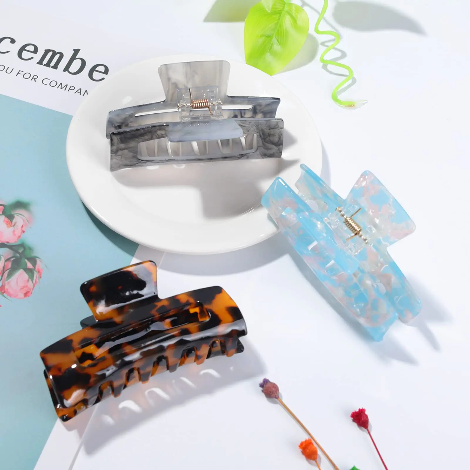 Multi-Color Large Hair Claw Clips Banana Tortoise Shell Barrettes Celluloid French Leopard Print Hair Jaw Clips for Women