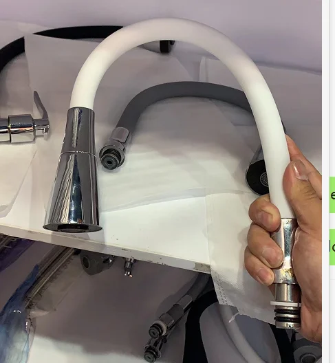 China yuyao factory green valve high quality hot sale kitchen hose faucet spout