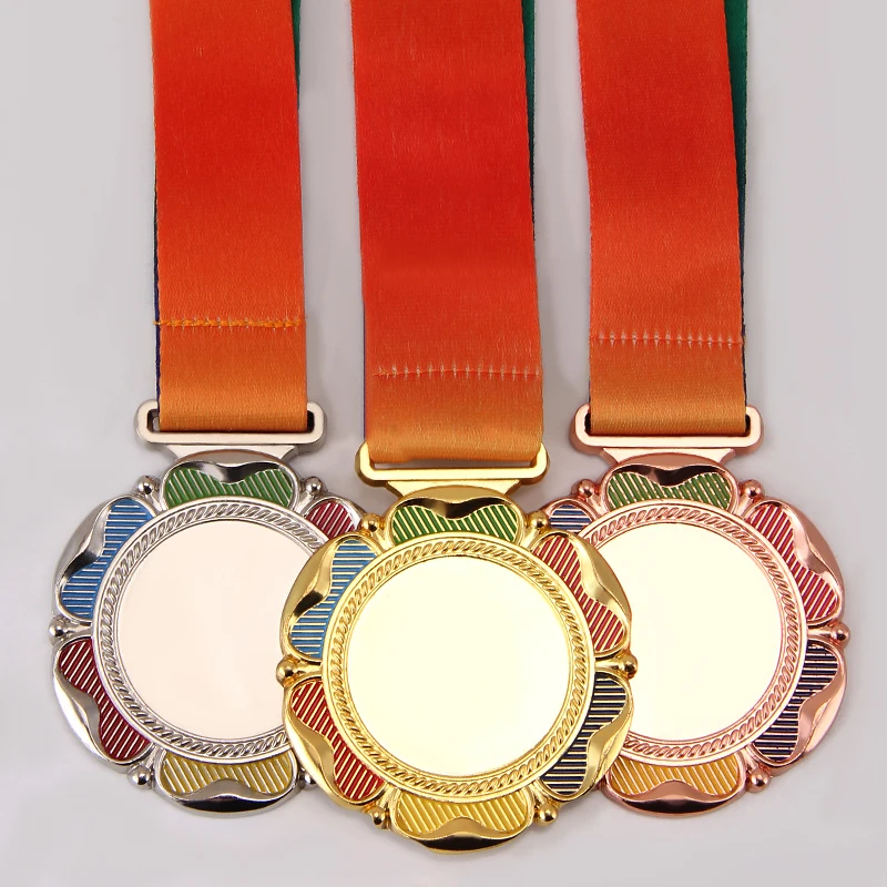 Wholesale Cheap design your Own Blank Zinc Alloy 3D Gold Award Custom Metal Sport metal Medal marathon gaming