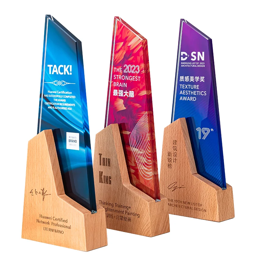 Награда на деревянную основу с УФ-печатью для страховых выставок