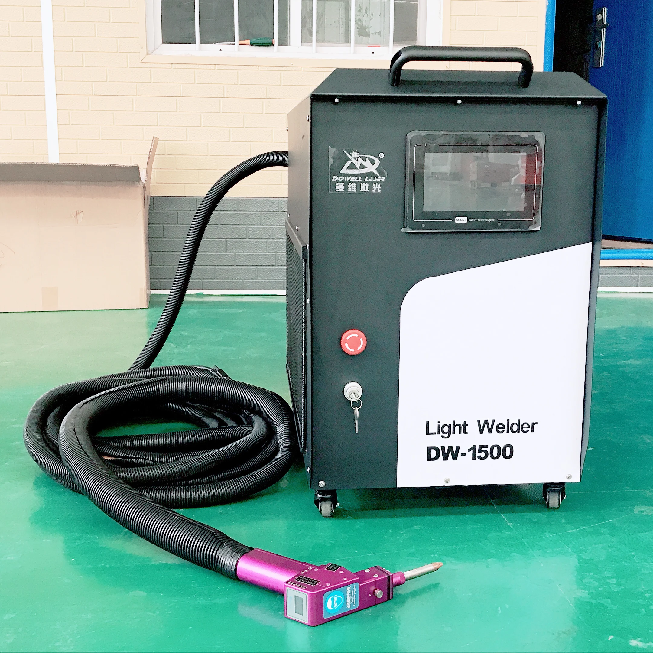 Китайский завод OEM дешевая ручная система для лазерной сварки Lightweld