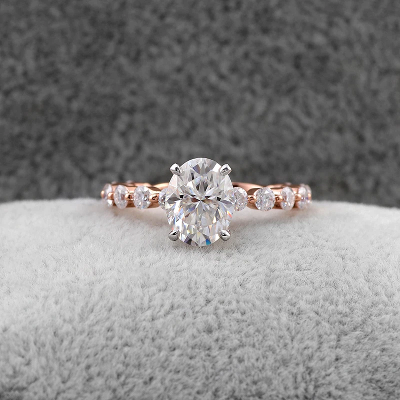 Half eternity 2.5mm bubble band 2.5ct D color oval brilliant cut moissanite engagement ring with hidden halo