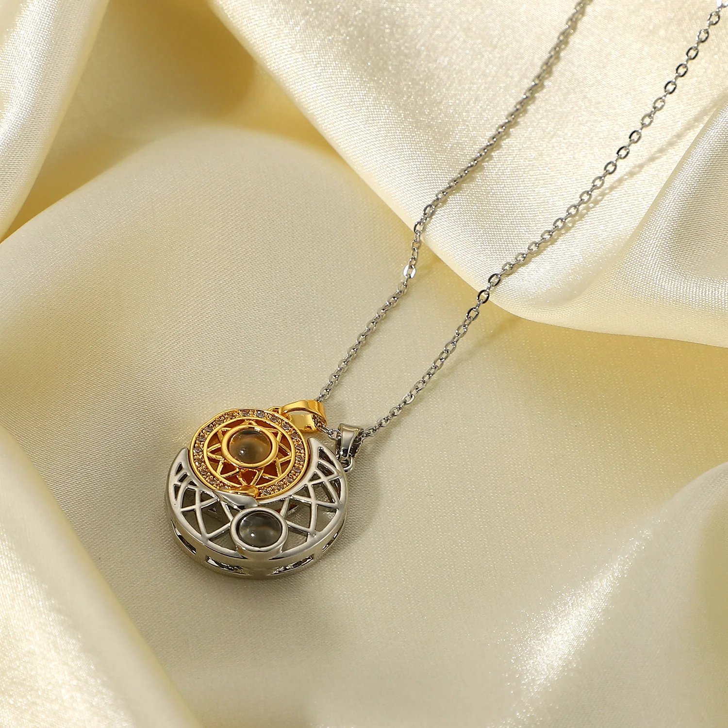 Valentine Gift 100 Languages I Love You Sun and  Moon Necklaces Stainless Steel Gold Chain Couple Pendant Necklaces