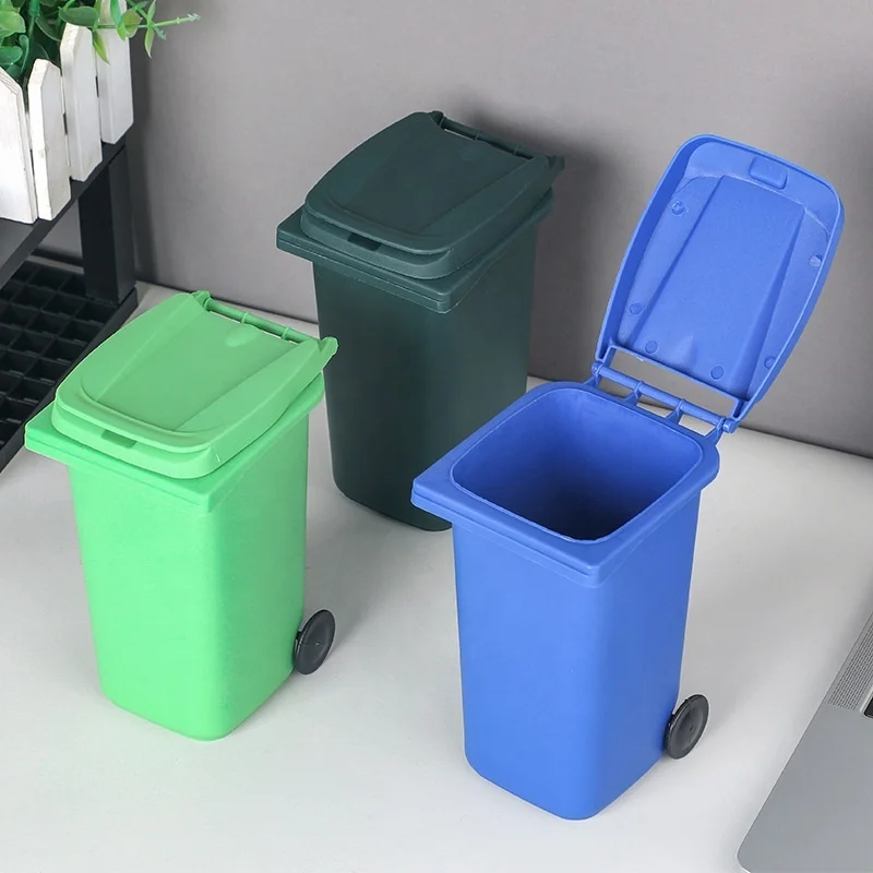 Cute Plastic Desktop Pen Holder Mini Trash Can Convenient Desktop Dustbin for Office Stationery Garbage Usage