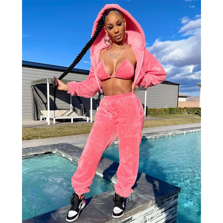 D12519 Fashion personality street trend hooded tops loose trousers winter clothes 3 piece set women sweatsuit 2021