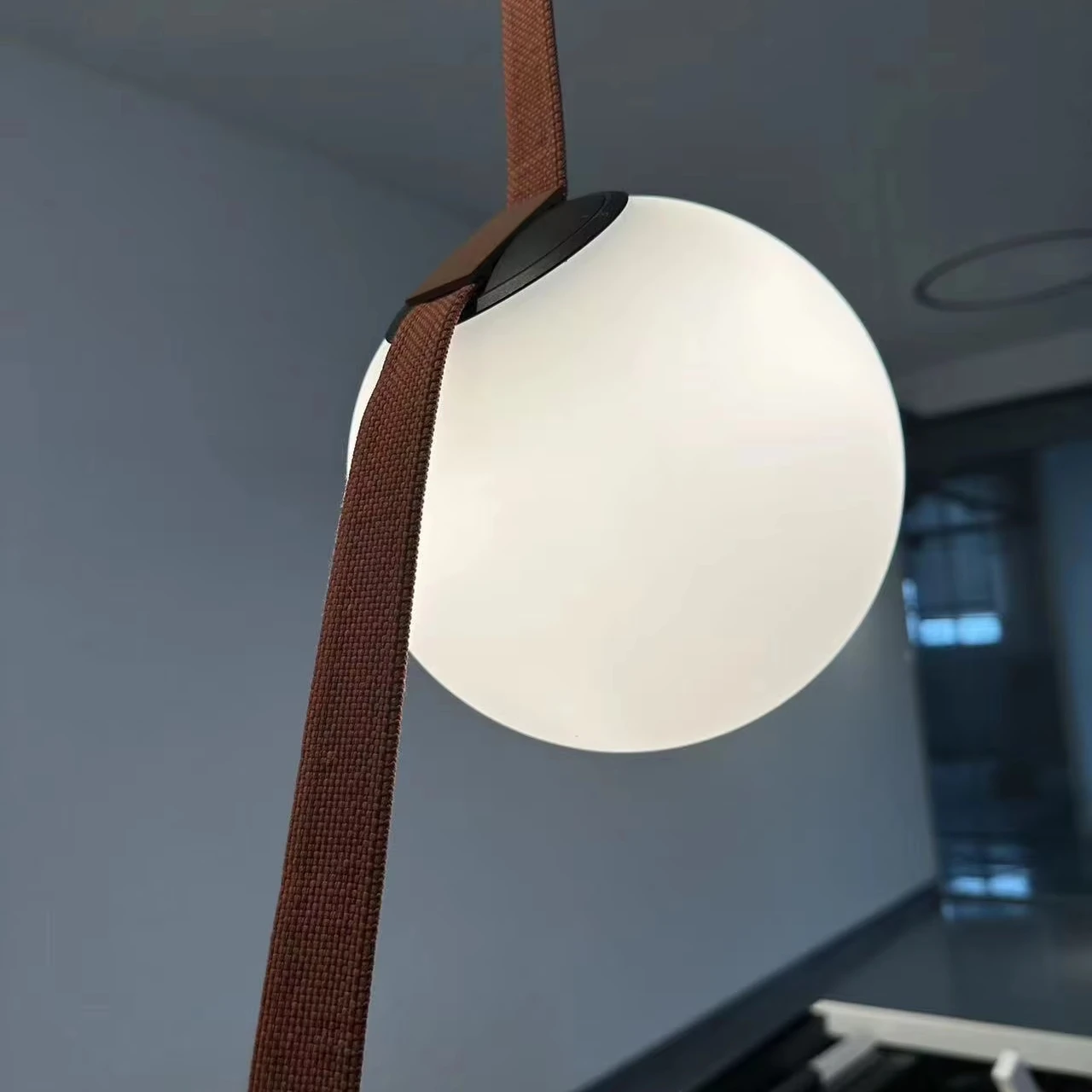 Vando Trending products 2024 white ceiling belt lights for dining room
