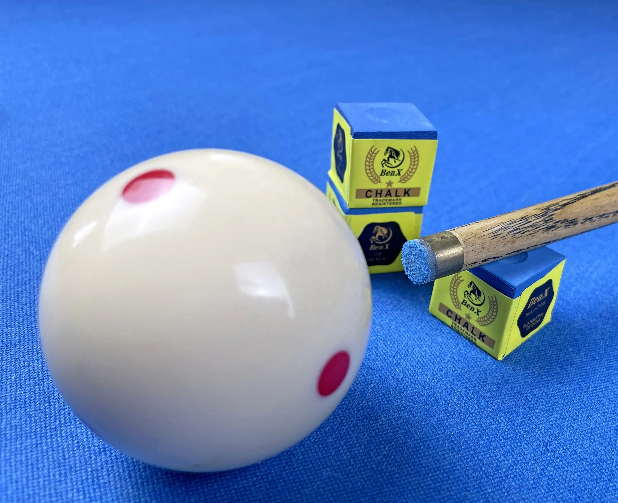 BenX A grade billiard chalk blue economic cue chalk for pool or snooker