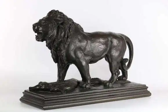 Hot popular outdoor decoration cast bronze lion statue life size decor metal art animal sculpture