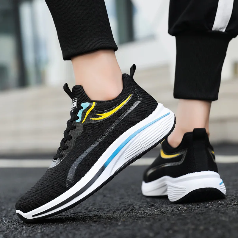 China Manufacturers Lace up Walking Shoes Breathable Durable Sport Shoes Trendy Fashion Best Running Shoes