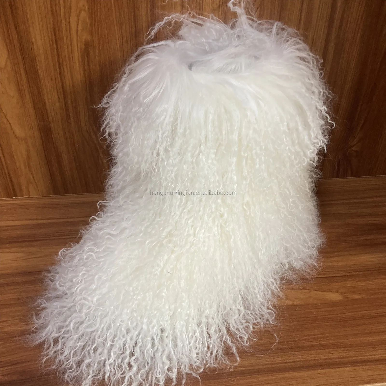 
2021 wholesale Fashion mongolian fur boots sheep fur boots 