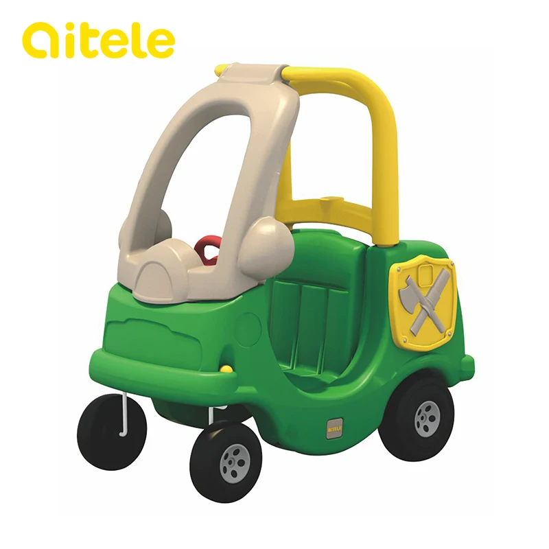 New small plastic pedal cars baby ride on car children car toys