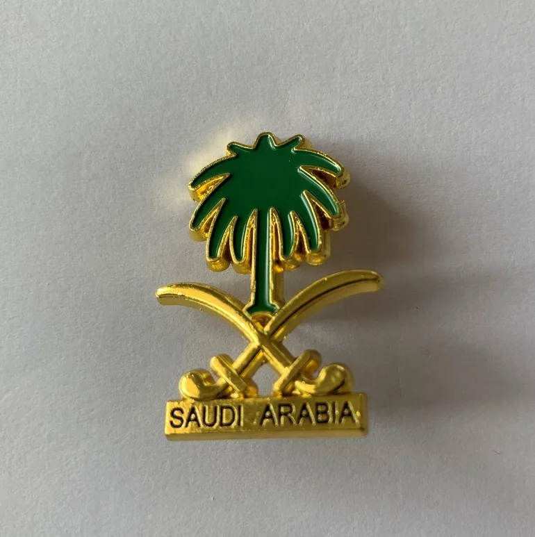 Hot Sale Custom Souvenir Arabia Palm Tree Saudi Arabia National Day Metal Soft Enamel Lapel Pin Badges