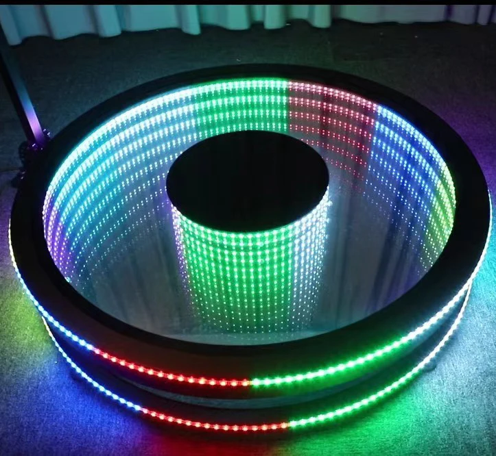 2022 New Adjustable 3D Abyss 4 Rotating Person Camera Full Body Portable Spinning 360 Degree Photo Booth