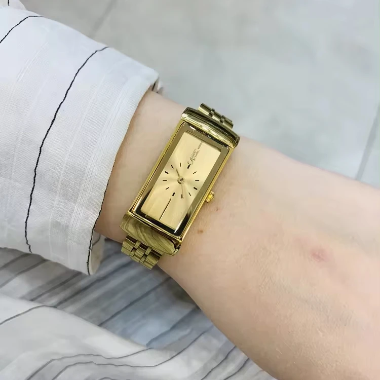 Dropshipping Fashion Ladies Watches Gold Green Blue red Luxury Women Quartz Wrist Watches