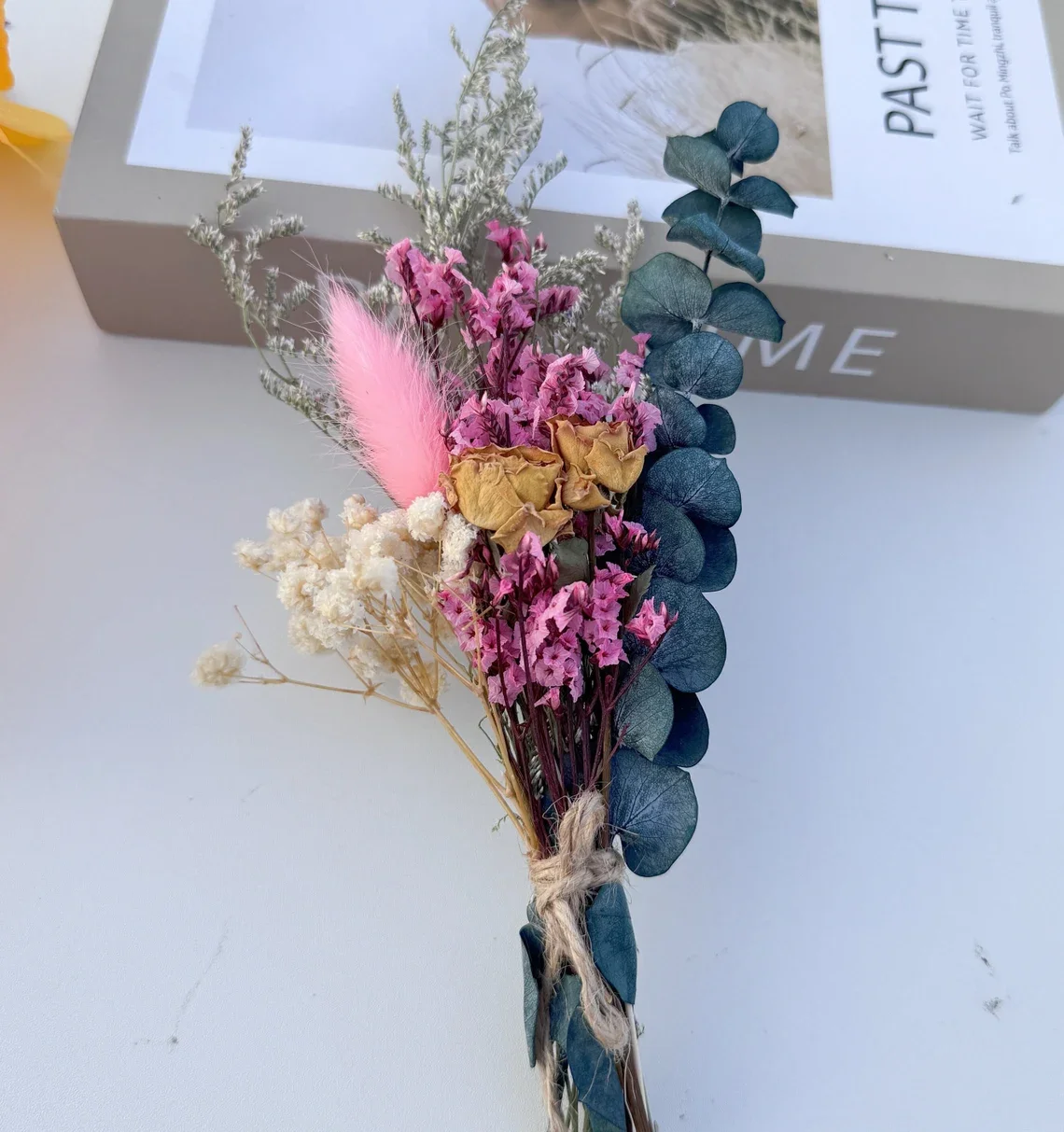 Top Popular Natural Real Flowers Bouquets Wholesale Customization Mini Dried Crochet Flower Bouquet