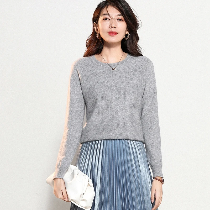 2020 Custom Soft Warm Winter Women Loose Round Neck Ladies 35% Cashmere 65% Merino Wool Sweater