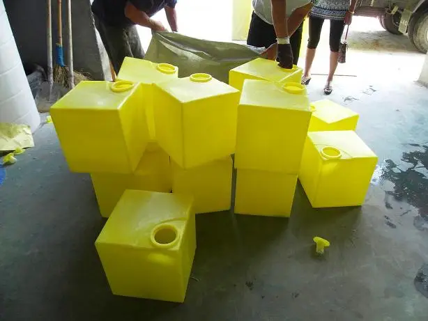 Custom Sizes Mixing Water Tank PE Tanks for Storage