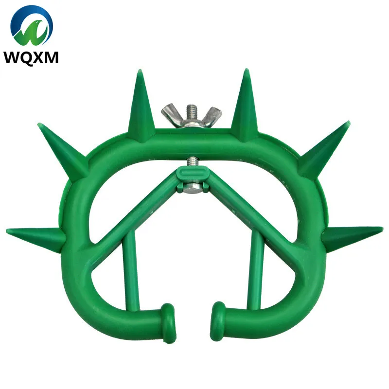 Hot Selling Cheap Price Cow protector Veterinary Plastic Calf Weaner Trustworthy Animal Milking Sucking Preventer Cattle
