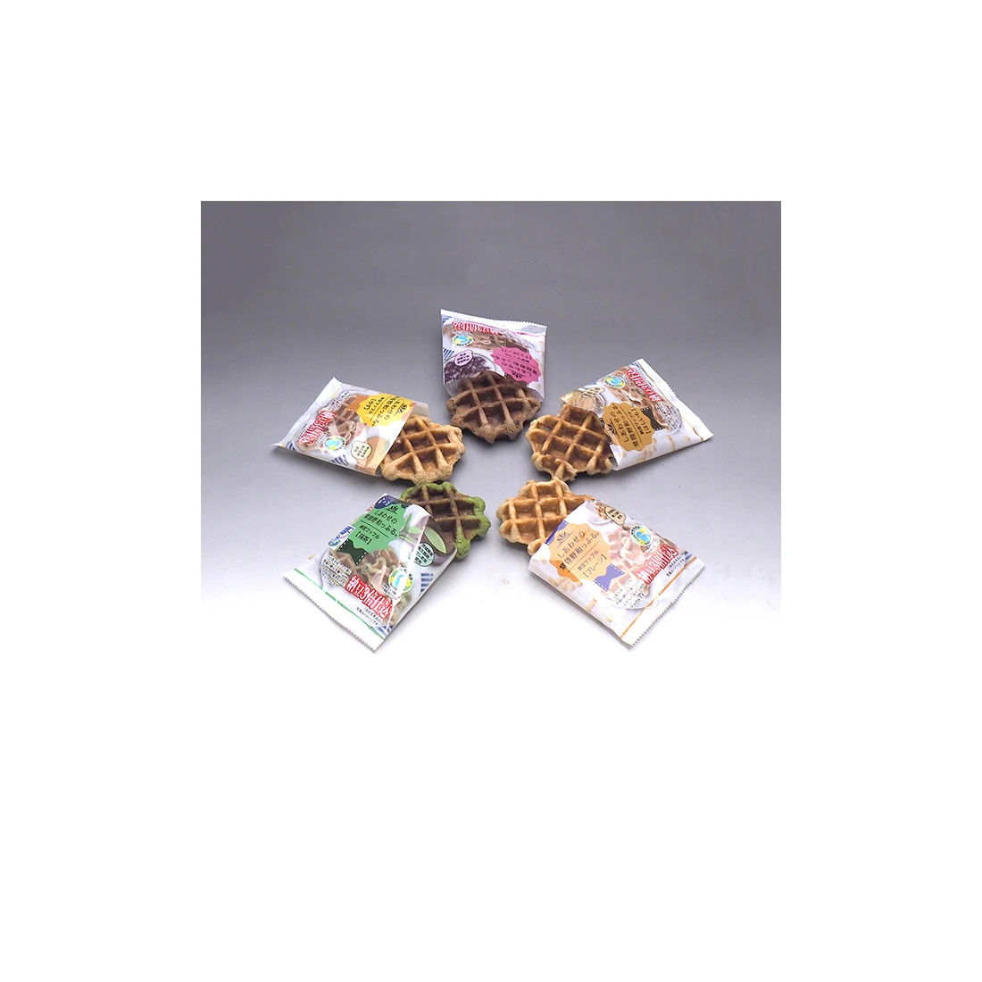 
Good cake dessert big blocks natto waffle biscuit as a nutritious breakfast 