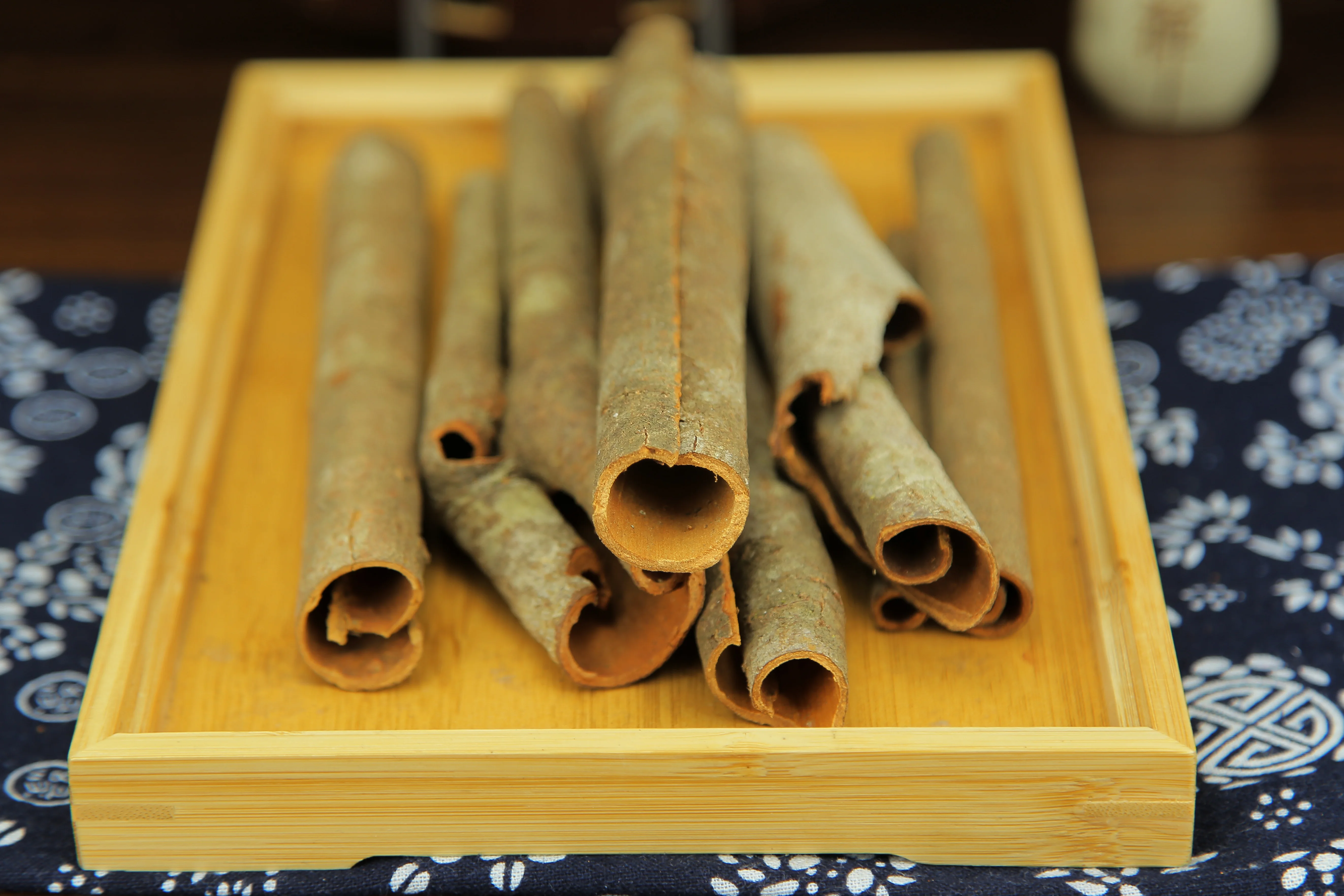 Wholesale Premium Quality Split Cassia Spices Supplier Broken Cinnamon Stick