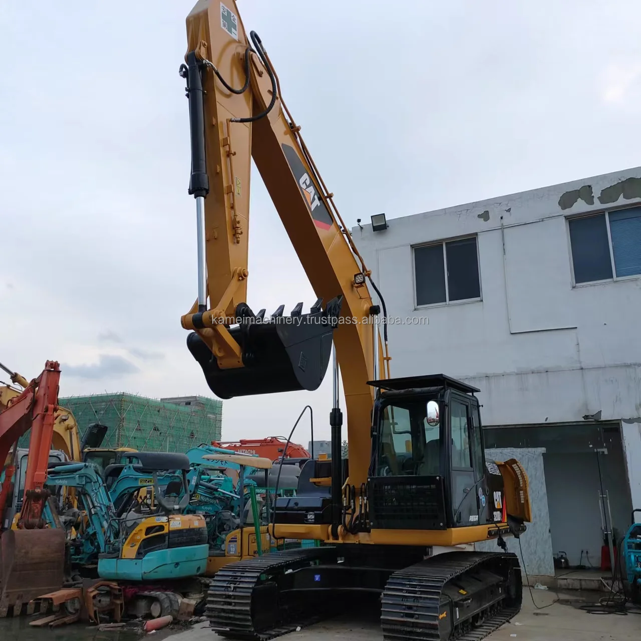 Japan Engine Used Excavator Machine Second Hand 320D2 320DL Caterpillar Excavator Used Excavator For Sale
