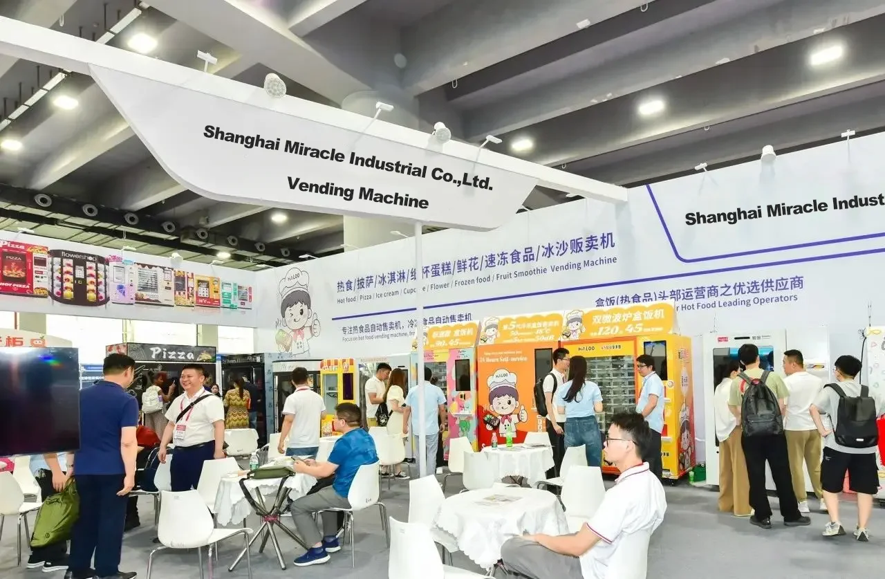 Оптовая продажа автоматический автомат для продажи пищевых продуктов с хлопковой конфетой попкорном мороженое самообслуживание торговый