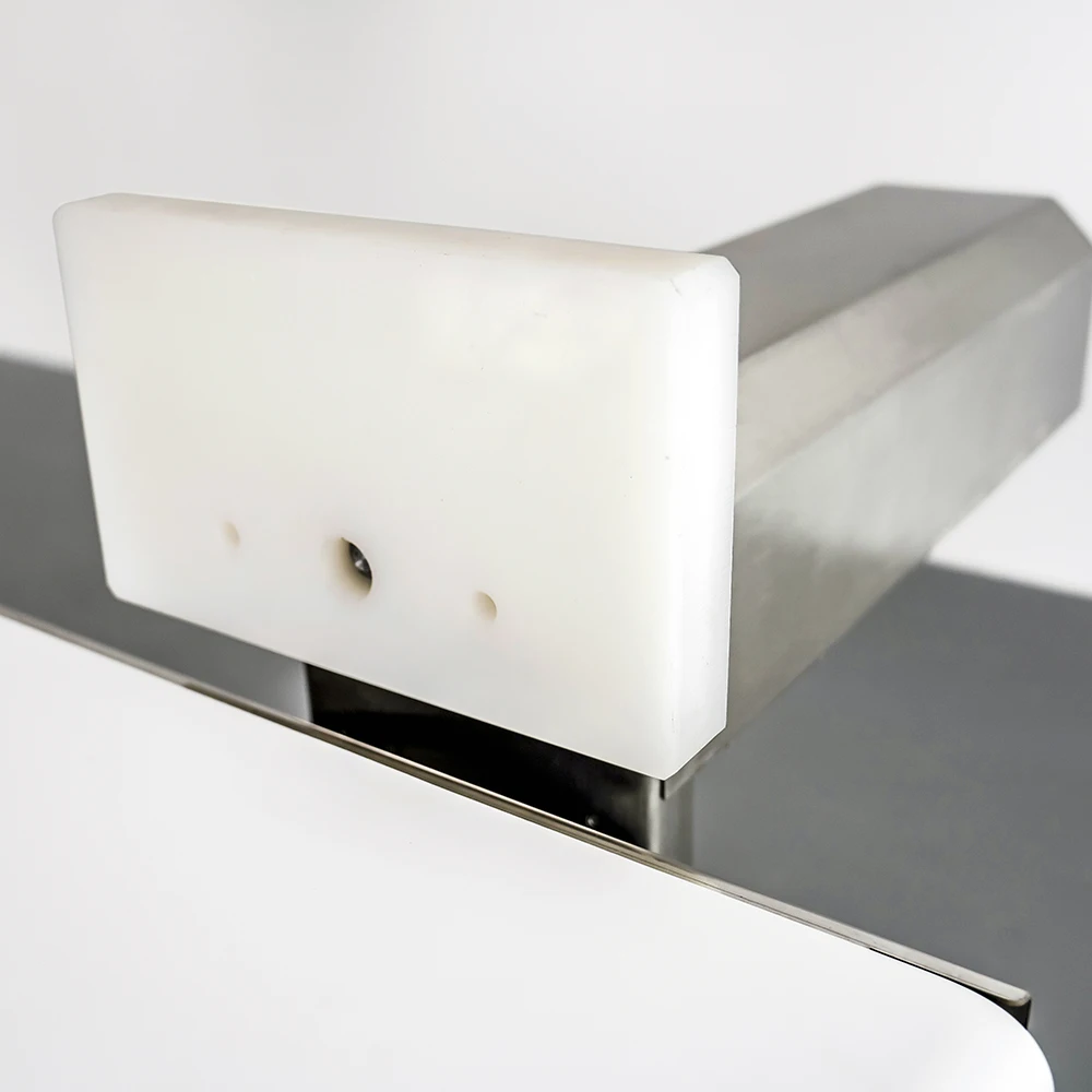 High Accuracy  Checkweigher Industrial Online Conveyor Food Metal Detector Combined Check Weight