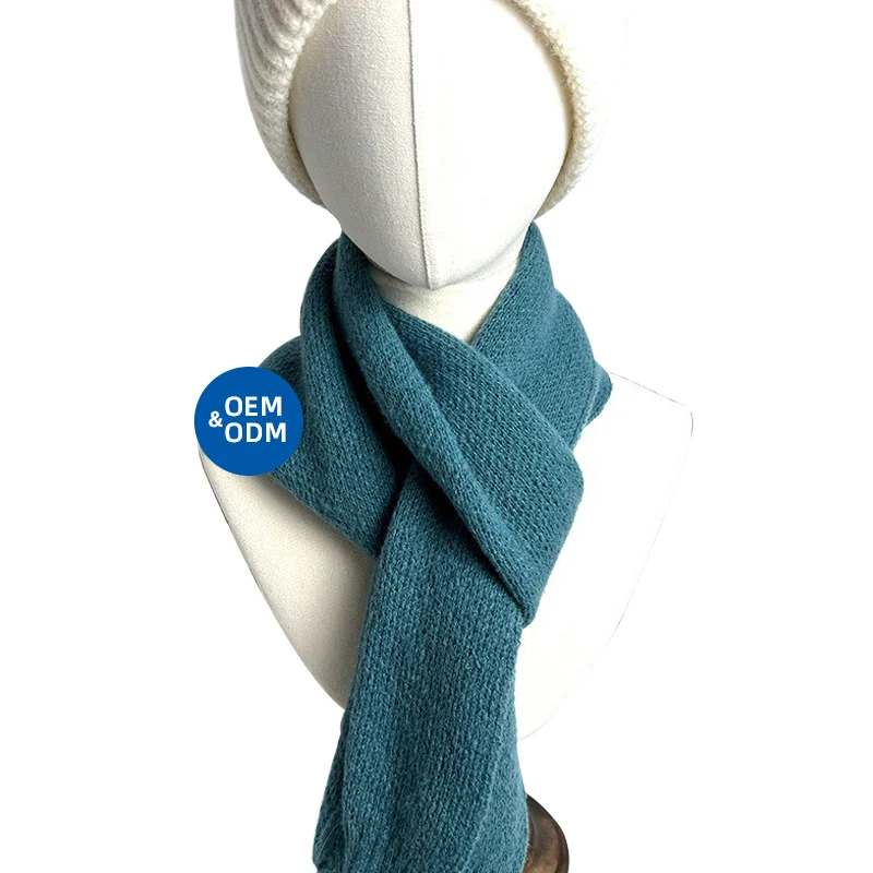 High Quality Classic Polyester Solid Color Chunky Knitted Winter Scarves Scarf for Women Stylish