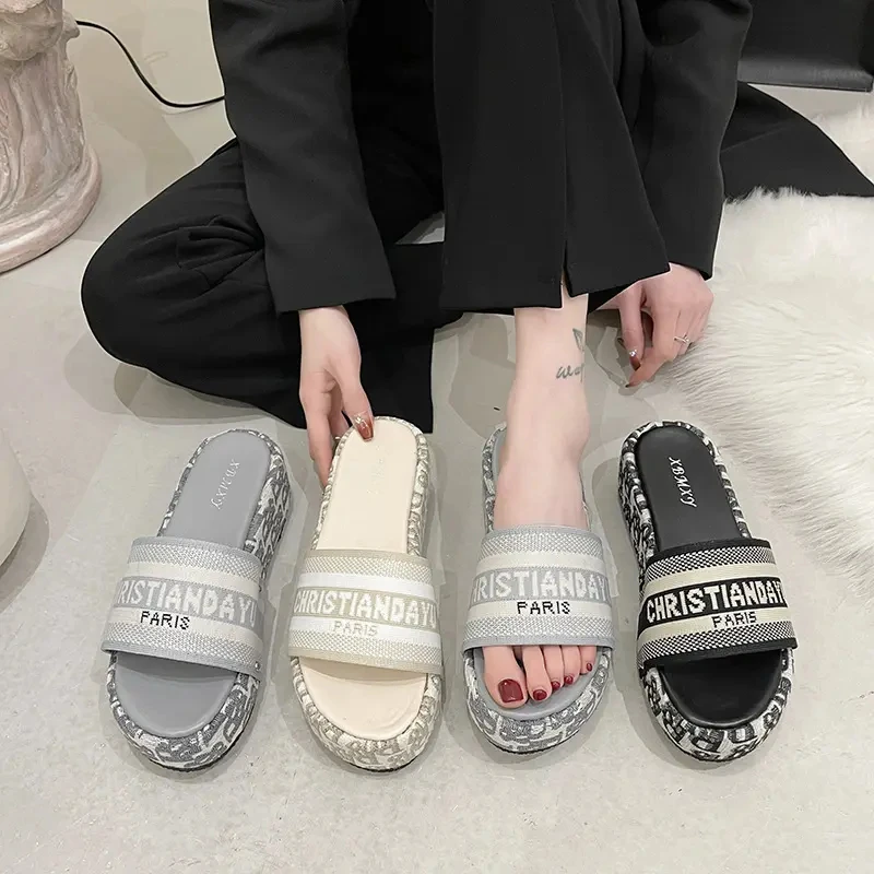 2024 Summer New Sponge Cake Thick Bottom Slides Slipper For Women New-design-rubber-slippers
