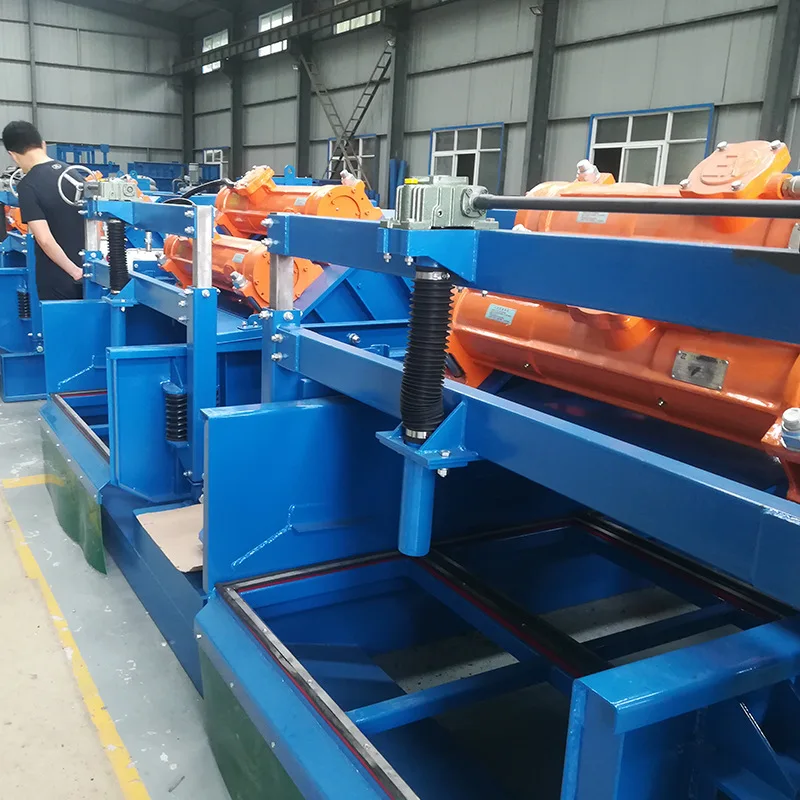 Drilling fluid shaker for petroleum solid control system