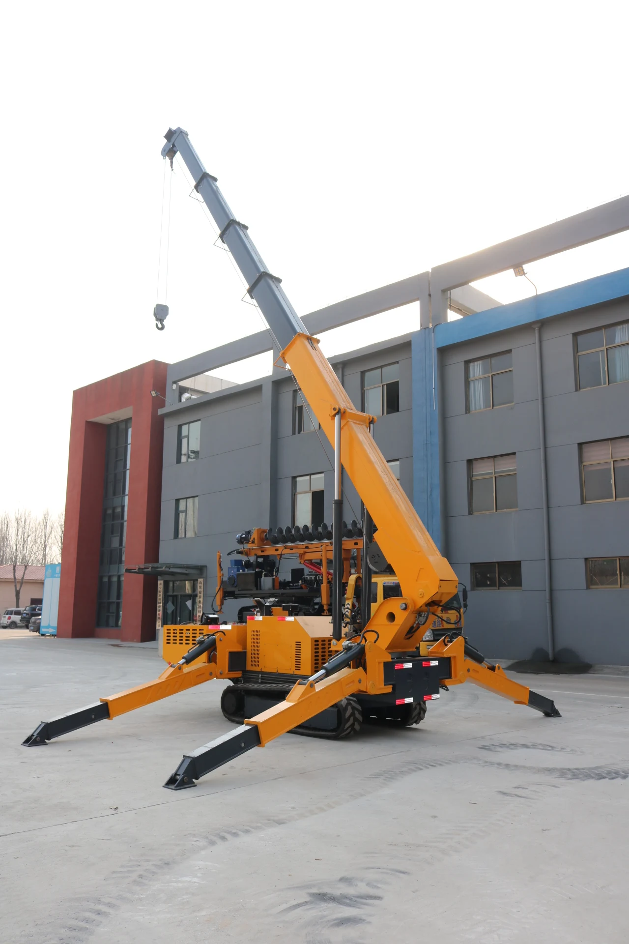 cheap price oil-electric crawler spider crane hydraulic 8 tons self-walking spider crane