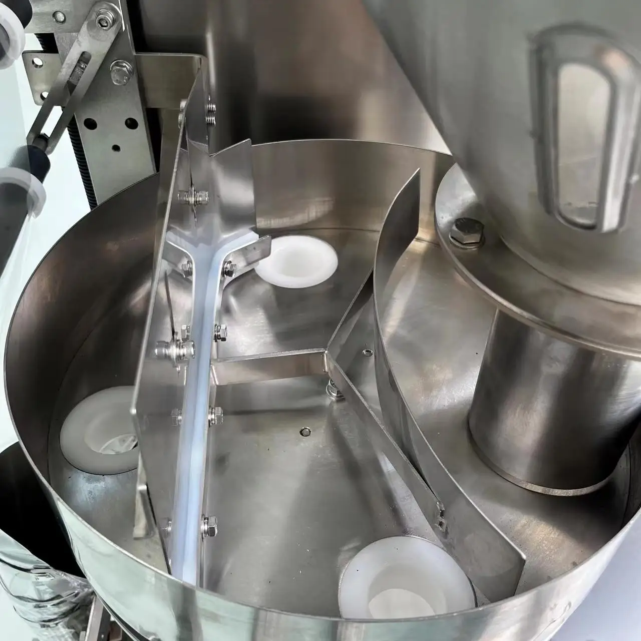 Automatic snack granule bag packaging equipment  Tea bag type package chocolate packaging machine for sale