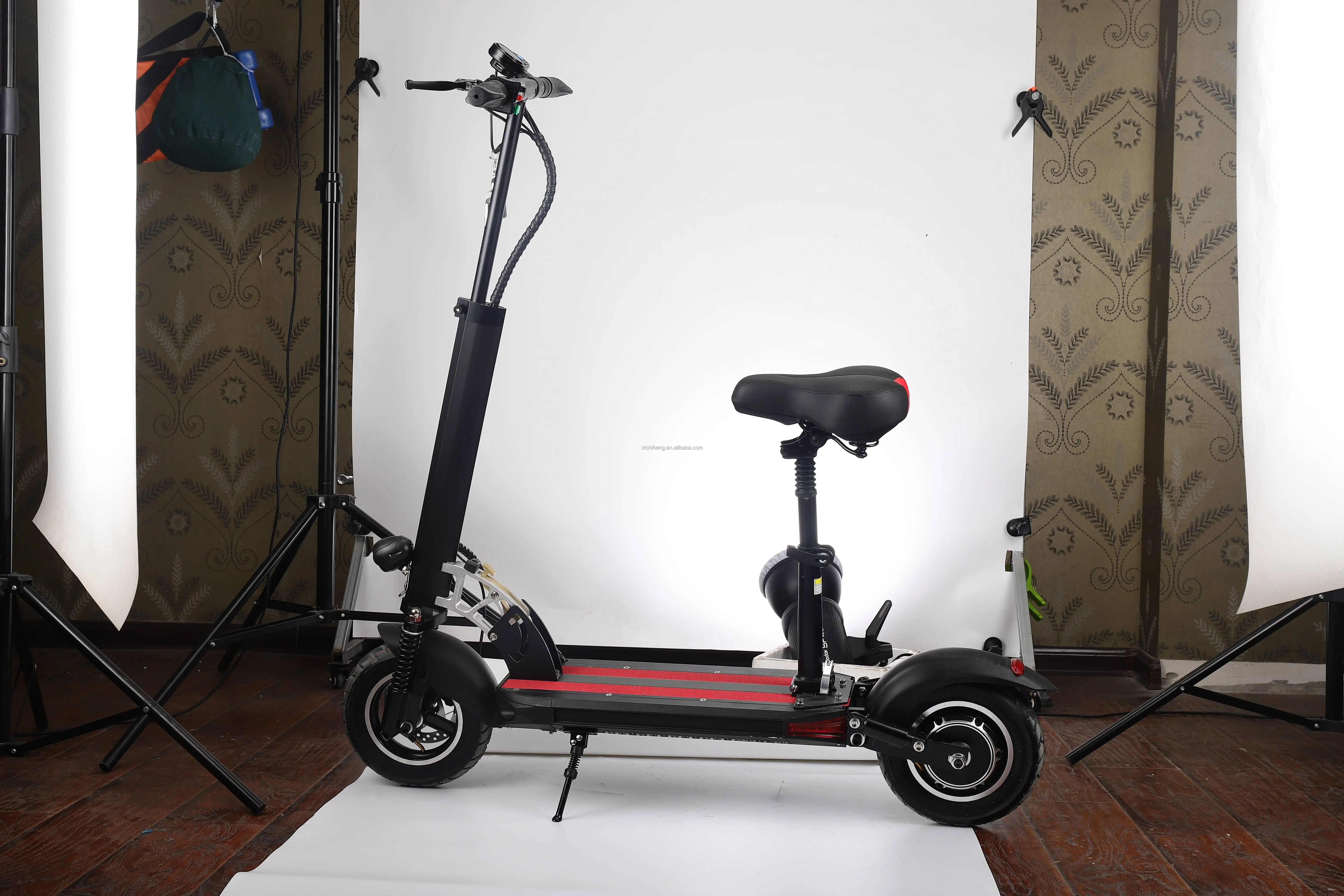 48V 12.5AH acceleration motor foldable 1200W electric scooter with 10-inch off-road wide tire